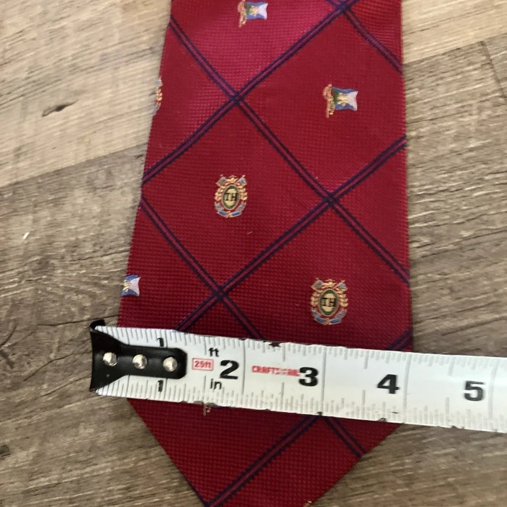 Vintage Red Tommy Hilfiger Crest Italian Silk Tie USA